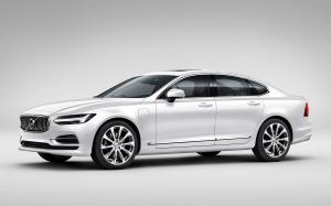 Volvo S90 T8 Inscription 2016 года (WW)